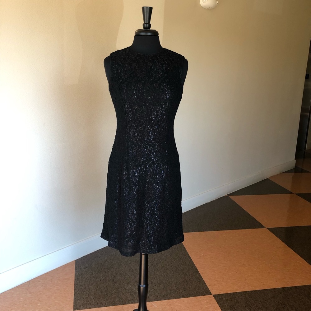Onyx Nite by Wendye Chaitin Lace Embroidery Cocktail Dress. Preowned